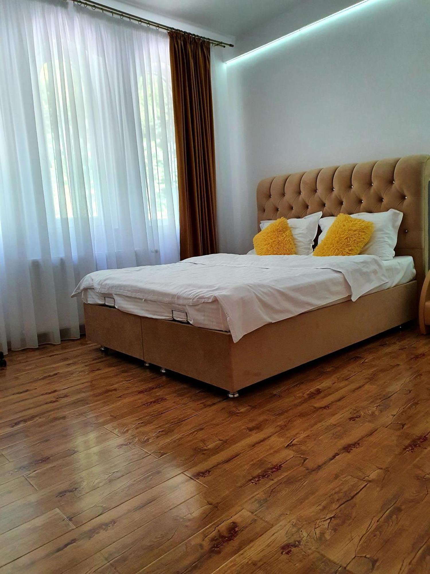 Laura Apartments Sinaia Chambre photo